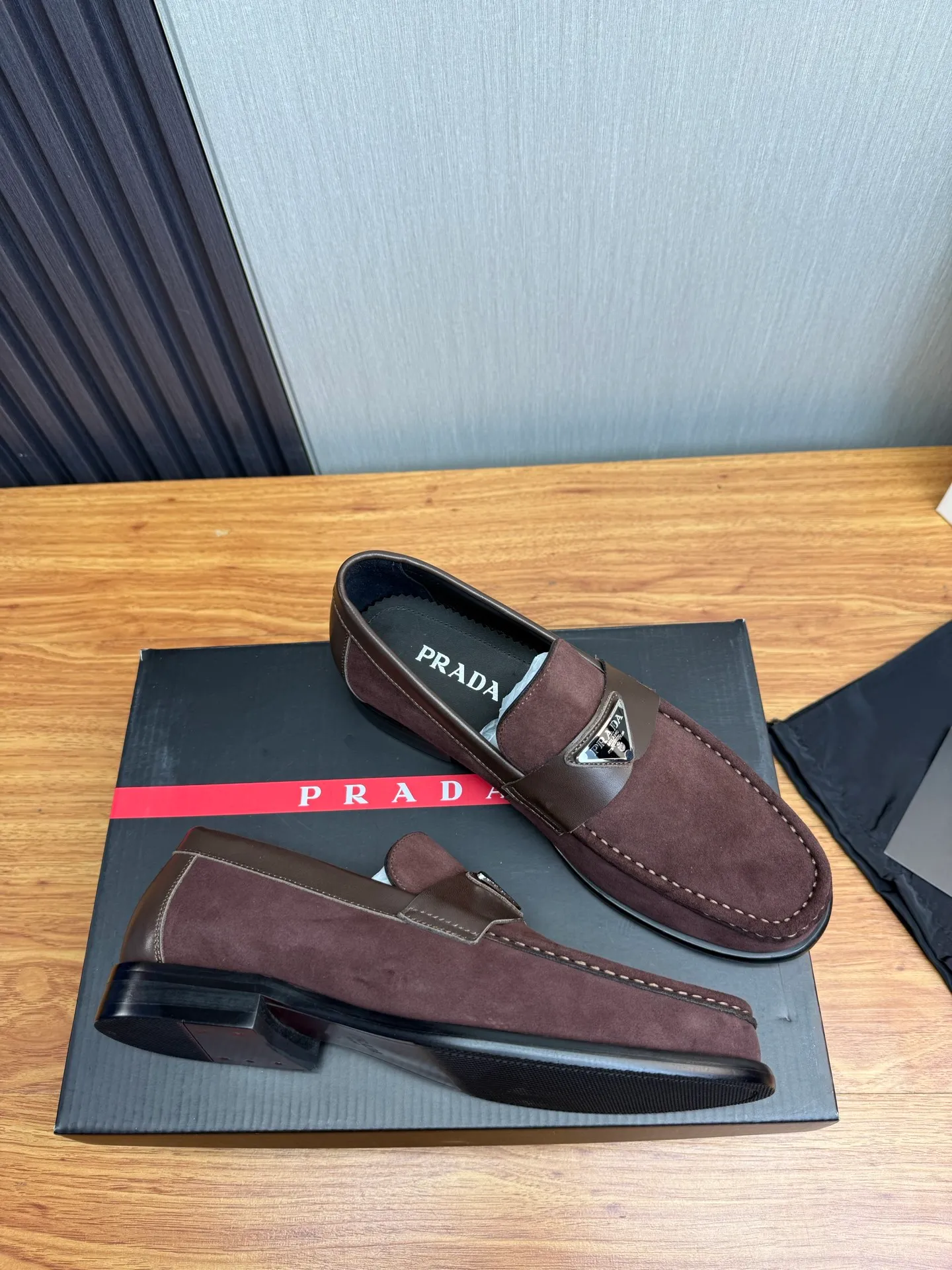 Factory price 580💰 ＰＲＡＤＡPrada. Men's business casual leather shoes, luxurious and noble👞All imported original brand leather materials, just to create a more comfortable wearing experience, upper: original cowhide. Frosted cowhide➕Imported full cowhide, original outsole✔️36-45 (45 non-returnable)